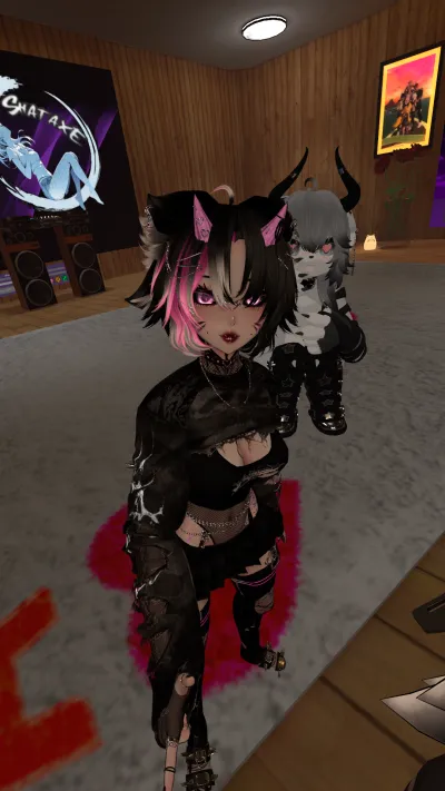 VRChat_2026-03-09_02-42-08.201_1080x1920.png