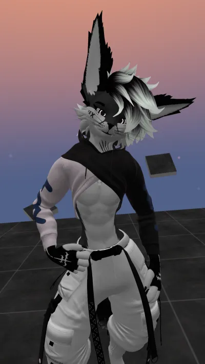 VRChat_2026-07-12_23-43-27.242_1080x1920.png